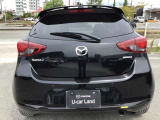 美しさは欧州車に引けを取らないリアビューのデザイン