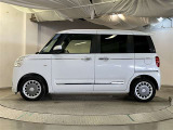 両側パワースライドドア付きだから、狭い駐車スペースなどでの 乗り降りラクラク!小さなお子さまのいるご家庭には嬉しい装備。