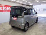 車内もキレイで嫌なニオイもありません。
