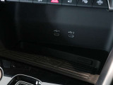 ご契約からご納車、そしてアフターフォローまで。AAA横浜青葉の専任スタッフは、お客様のAudiライフをきめ細かくサポートさせて頂きます。