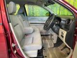 運転席シート廻りは使用感も少なく、良好な状態となっています。丁寧に使われていたことがよくわかりますね。