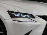 LEDヘッドライトはHIDライトより明るく夜間ドライブも安心です。