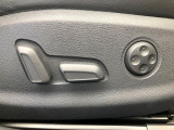 ●パワーシート:シート位置の&ldquo;前後と背もたれの&ldquo;角度の微調整が可能となります。手動設定のシートよりも、より細やかな設定ができるのがポイントです。
