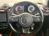 【純正革巻きステアリング】上質な革を使用することで、手にしっかり馴染みとても運転しやすいハンドルです♪