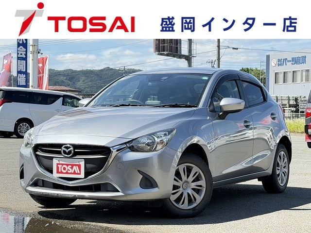 デミオ 1.3 13S 4WD 