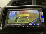 バックガイドモニターで、後方を確認しながら安心して駐車することができます。運転初心者も熟練者も必須の機能ですよ!