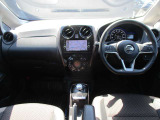 ノートの運転席廻りになります。