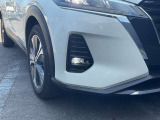 ◆◆◆LEDヘッドライトです。シャープな白光色のLEDランプを採用しました。