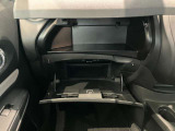車検証入れになどにも使える便利な収納BOXあります。