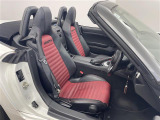 アバルト124スパイダー 1.4 6MT本革シート
