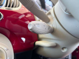 八光カーグループの強みはサポート力です。これまで培ってきた経験と技術力、スピードを生かして、お客様ひとりひとりを八光カーグループ全店でサポートさせて頂きます。