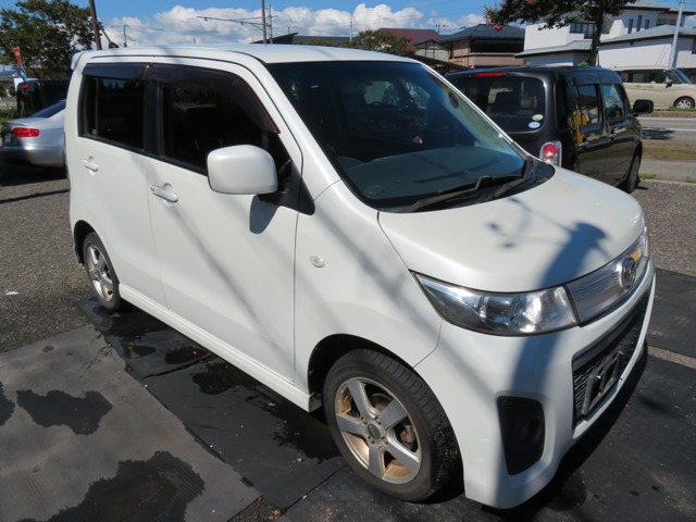 AZ-ワゴン カスタムスタイル XS 4WD