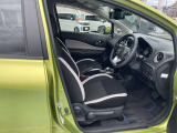 ドライバーへの負担がかかりすぎないように設計され、運転の疲労を軽減したシートになっております