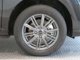 R3年式夏タイヤ175/65R15ブリヂストン製です。