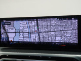 【純正ナビゲーション】BMWのナビゲーションは操作性も良く、詳細な地図情報と交通状況を見やすく表示し、快適なドライビングをサポートしながら目的地までナビゲートします。