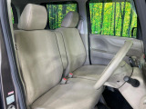 運転席シート廻りは使用感も少なく、良好な状態となっています。丁寧に使われていたことがよくわかりますね。