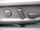 【電動シ-ト】高級車の必須装備ですね!