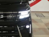 暗い夜道も照らしてくれるライト☆LED・HID・ハロゲンなのかこちらもチェックポイントです☆