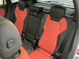 お気軽にお問い合わせください。Tel:075-325-0440 Mobile:070-2313-8676  中古車担当:時女まで