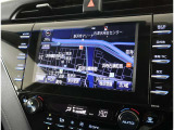 純正ナビを装備。タッチパネル式で使いやすく、お出かけもラクラクです。