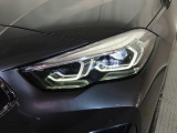 安心のBMW認定中古車は100項目の箇所を徹底的にチェック致します。機械的な箇所や電気系、コンピューターなどをご納車前に点検し、交換基準に達した部品は全て新品に修理返品した後にご納車致します。