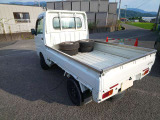 30台近くの展示車両をご用意し、ご来店お待ちしております。在庫は随時入れ替わっていますので、希望の車がない場合もちょくちょくサイトをご確認ください。