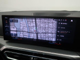 【純正ナビゲーション】BMWのナビゲーションは操作性も良く、詳細な地図情報と交通状況を見やすく表示し、快適なドライビングをサポートしながら目的地までナビゲートします。