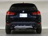 BMWのお車は、走行の安定性とコーナリングの良さを追求し、思い通りにハンドルの操作可能です。試乗車もご用意しておりますので、ぜひ&ldquo;駆け抜ける歓びをご体感ください!