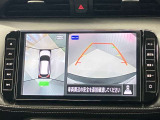 【アラウンドビューモニター】車を上から見下ろしているかのような映像で周囲の状況がひと目で確認、狭い駐車場に駐車するときも安心です♪