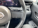ハンズフリー両側オートスライドドアです。荷物やお子様抱っこで両手がふさがっていても、片足を振り入れるだけでドアが開閉できます。