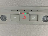 あおり運転をされても安心!緊急通報も可能、ボタンを押すだけでオペレーターにつながるSOSコール付。(別途登録費用が必要となります。)