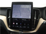 Googleのアプリとサービスがビルトインされ、スマホと同じように車両を直感的に操作できます。Googleマップが統合されており、リアルタイムの交通情報、音声操作によってより早く目的地に到着できます。