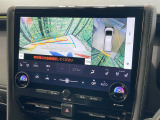 【パノラミックビューモニター】専用のカメラにより、上から見下ろしたような視点で360度クルマの周囲を確認することができます☆死角部分も確認しやすく、狭い場所での切り返しや駐車もスムーズに行えます。