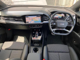 指定工場で車検までご対応可能。6ベイを完備したサービス工場を併設し、快適なAudiライフをサポートします。詳しくは0078-6002-900146中古車スタッフまで