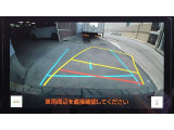 バックガイドモニターで、後方を確認しながら安心して駐車することができます。運転初心者も熟練者も必須の機能ですよ!