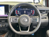 【純正革巻きステアリング】上質な革を使用することで、手にしっかり馴染みとても運転しやすいハンドルです♪