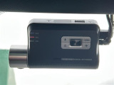 【ドライブレコーダー】映像・音声などの運転中の記録を残します。事故などを起こした起こされた時の証拠になりえますので、もしも時でも安心ですね。