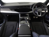 指定工場で車検までご対応可能。6ベイを完備したサービス工場を併設し、快適なAudiライフをサポートします。詳しくは0078-6002-900146中古車スタッフまで