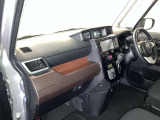 愛車の室内を抗菌・抗ウイルス・防臭パック【チタニア:車内にコーティングし抗菌、抗ウイルス効果を発揮しながら悪臭を付きにくく残りにくくします。】も取り扱いしています。