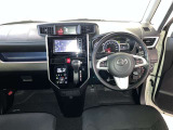 見通しのよいすっきりとした視界で、誰でも運転しやすいです。運転のしやすさは疲れにくさにも繋がりますよ♪
