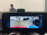 【アットホームな雰囲気のお店です】メルセデスに精通したスタッフが、心をこめてお車選びをお手伝い致します。是非メルセデスベンツへの想いをお聞かせください