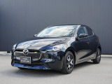 世界統一名称の『MAZDA2』となったコンパクト。「Be a Driver」のスローガンのもと、最適なドライビングポジションを提供できる室内空間と思い通りの走行性能を持った、クラスを超えたお車です!