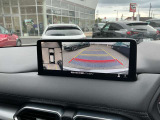 360&deg;モニター付き!コーナーセンサーと連動して運転を快適にサポート!