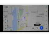 ディスプレイオーディオを装備。スマホとクルマをつなぐことで、これまでのナビに加えて、いろんなサービスが楽しめます。