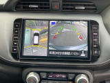 アラウンドビューモニター:空から見下ろしているような視点でスムーズな駐車と安全確認ができ安心して運転出来ます。