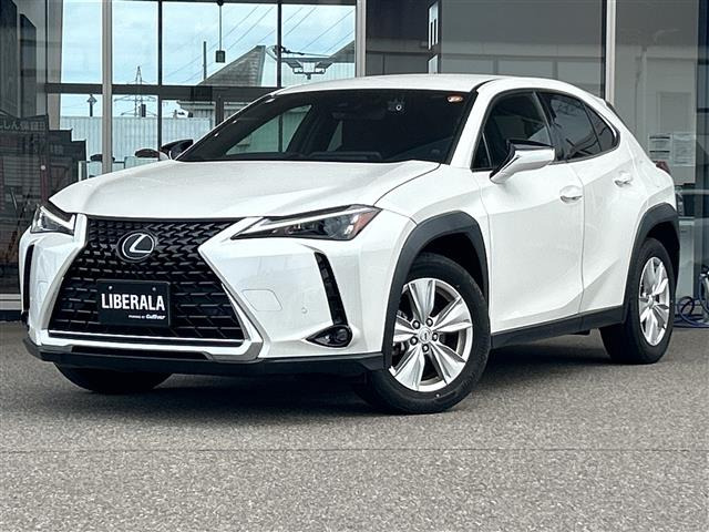 UX 250h バージョンC 4WD 本革シート