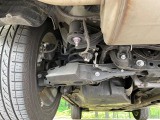 お車を安心してお乗りいただく為には、足回りの定期点検が欠かせません。サービスサポート(有償保証)では無料点検もご提供しており、安心のカーライフをお過ごしいただけるサポート体制が整っています。