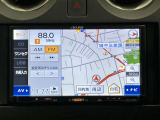 社外品メモリーナビを搭載。楽しいドライブにナビは欠かせませんよね。Bluetoothも当然付いています♪好きな音楽を聴きながら今まで行ったことの無いところに行ってみませんか?