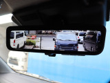 デジタルインナーミラーは後部に荷物が載っていても後ろを映し出してくれます