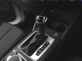 そのモデルの特性に合わせたトランスミッションを採用することにより、駆動力への伝達効率が高く、燃費性能にも大きく寄与しています。詳しくは0078-6002-900146中古車スタッフまで